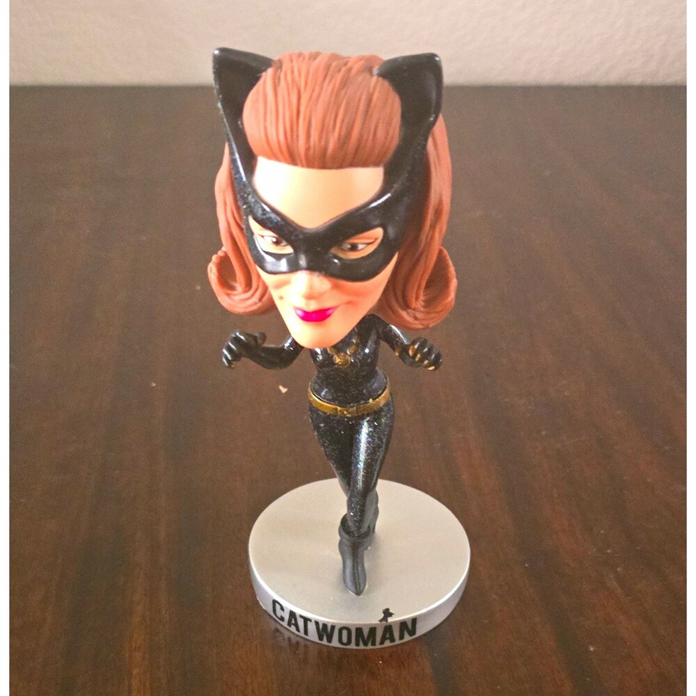 Funko Wacky Wobbler 1966 Batman TV Series Catwoman Bobblehead Loose Out of Box